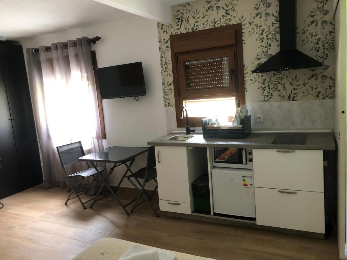 Hostal-Restaurante Fogon De Gredos Guisando Ngoại thất bức ảnh