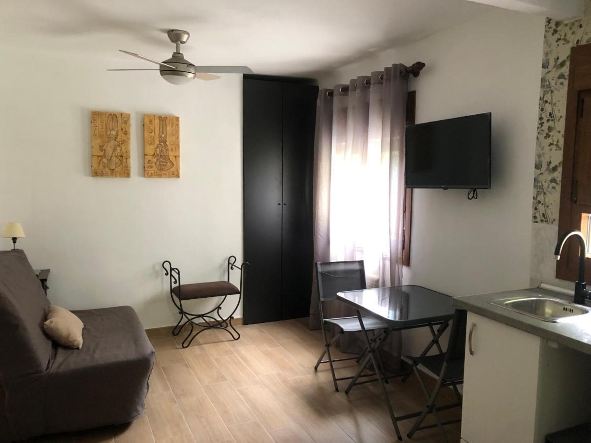Hostal-Restaurante Fogon De Gredos Guisando Ngoại thất bức ảnh