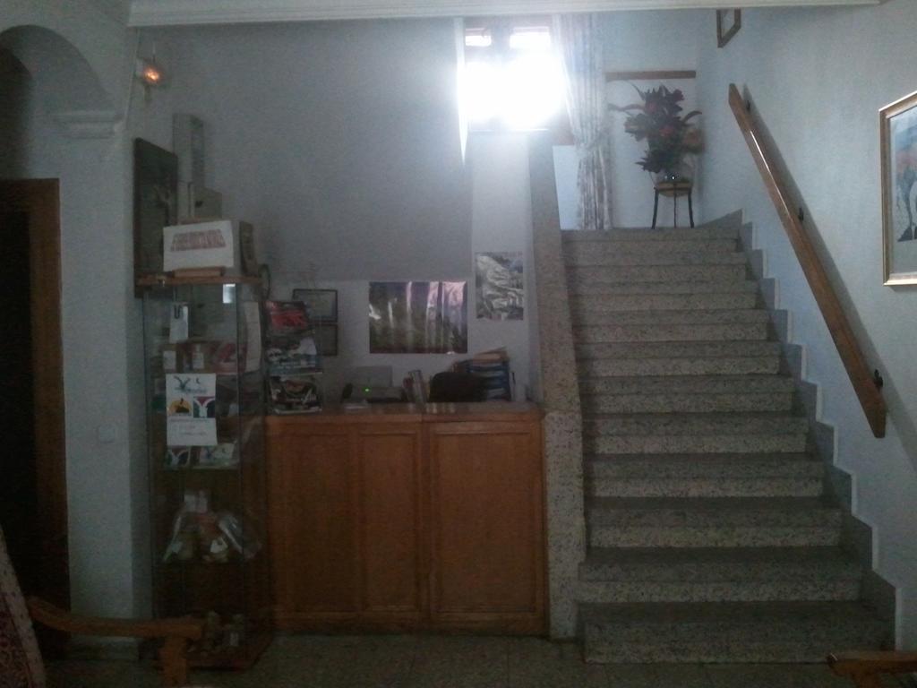 Hostal-Restaurante Fogon De Gredos Guisando Ngoại thất bức ảnh