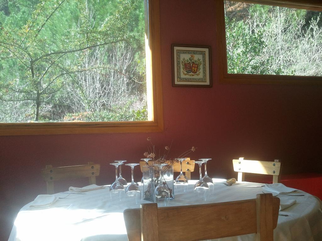 Hostal-Restaurante Fogon De Gredos Guisando Ngoại thất bức ảnh