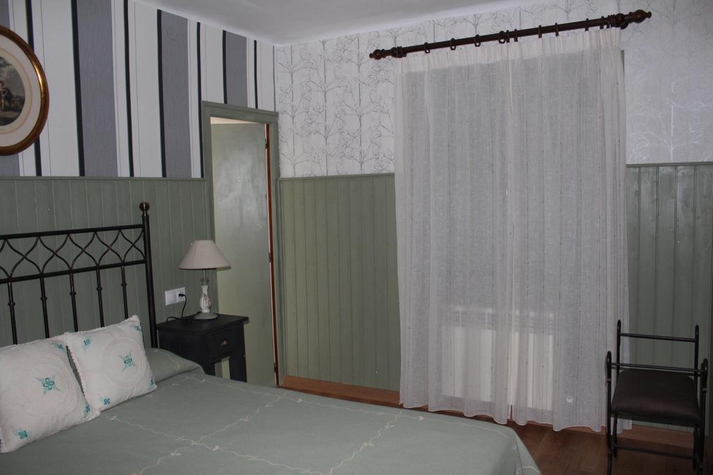 Hostal-Restaurante Fogon De Gredos Guisando Ngoại thất bức ảnh