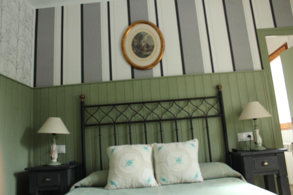 Hostal-Restaurante Fogon De Gredos Guisando Ngoại thất bức ảnh